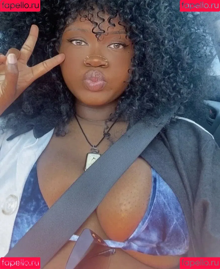 Beccaupreme Onlyfans Photo Gallery 