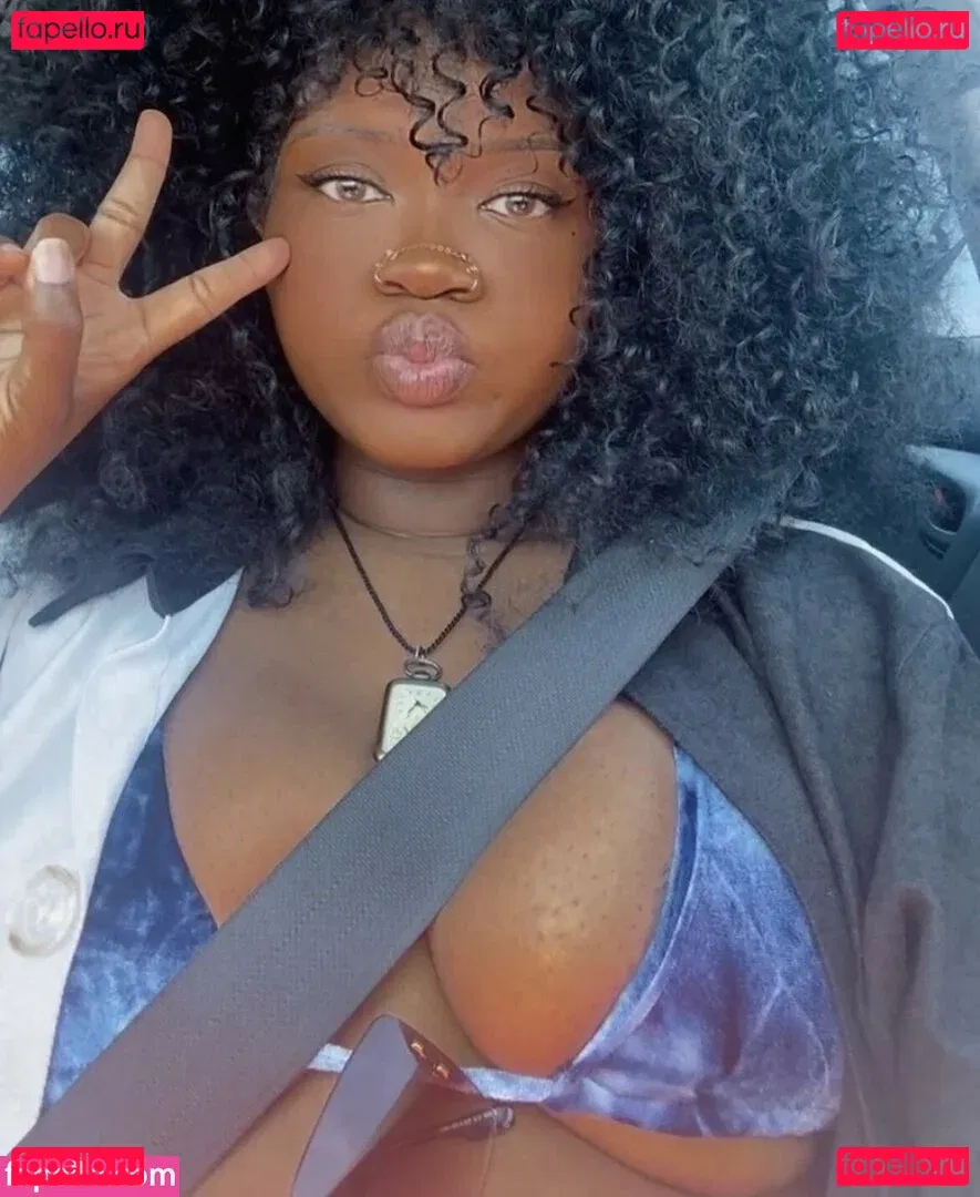 Beccaupreme Onlyfans Photo Gallery 