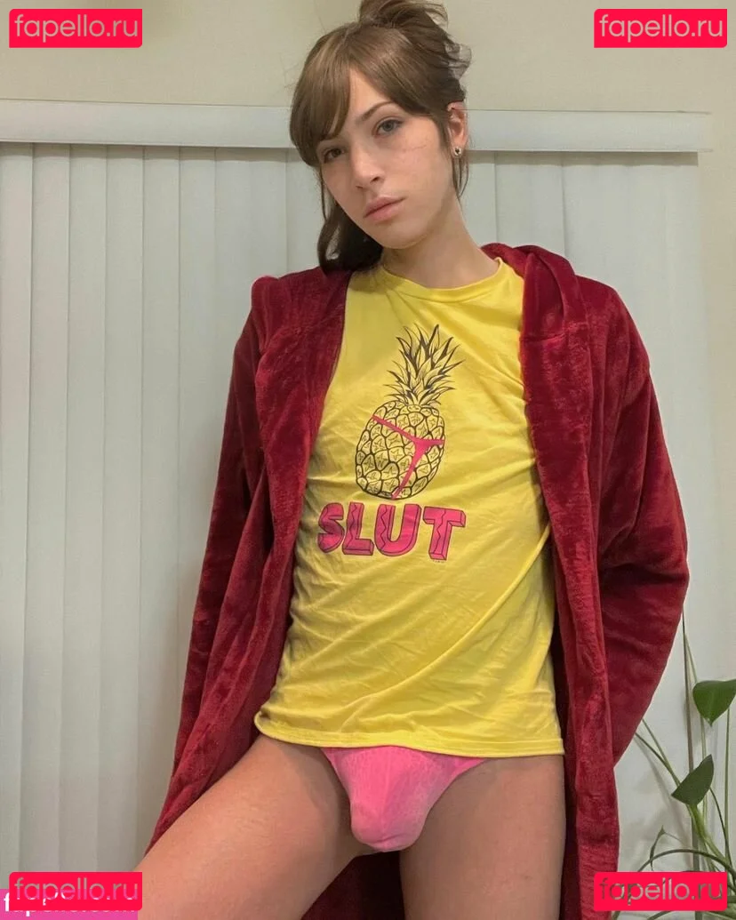 Allie Lilac Onlyfans Photo Gallery 