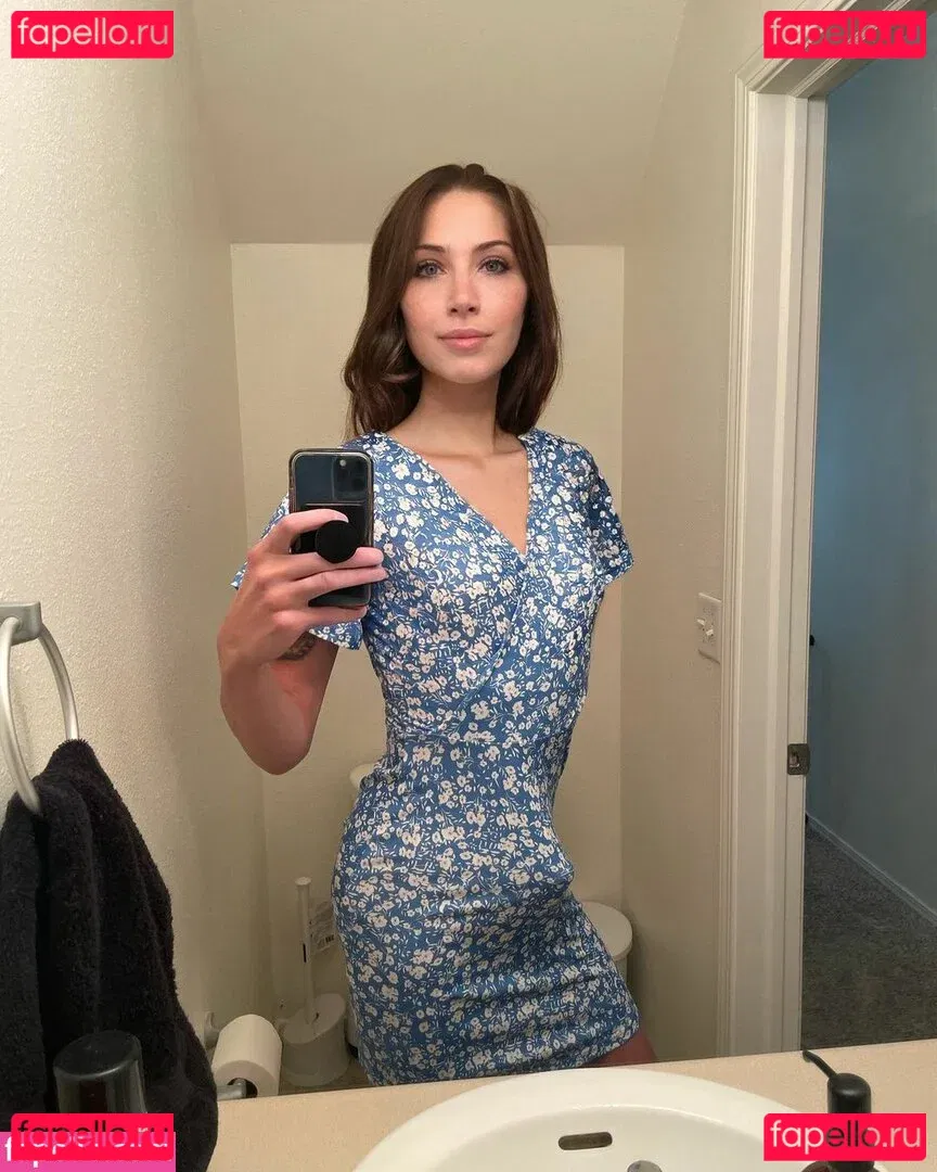 Allie Lilac Onlyfans Photo Gallery 