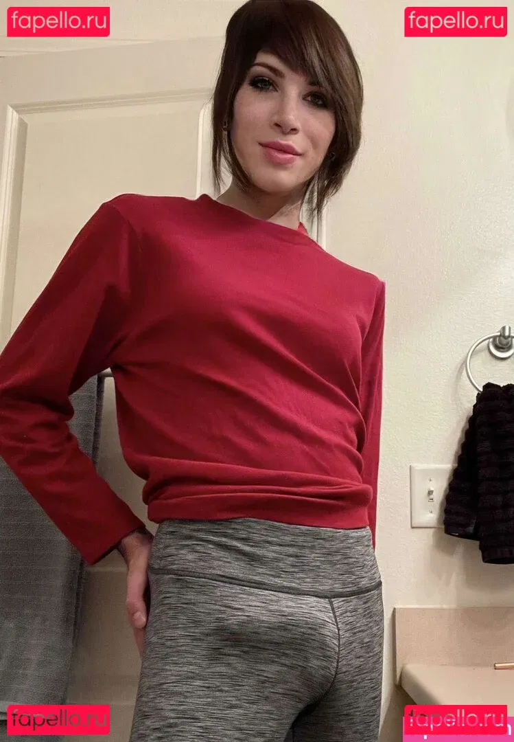 Allie Lilac Onlyfans Photo Gallery 