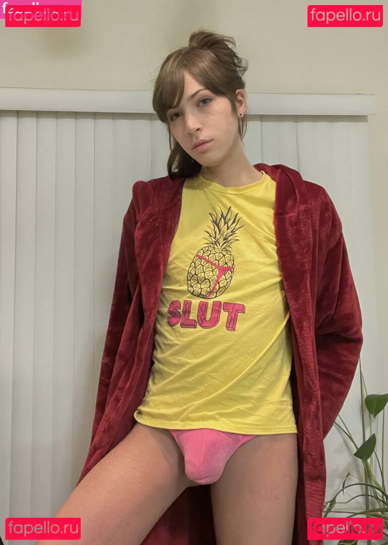 Allie Lilac Onlyfans Photo Gallery 