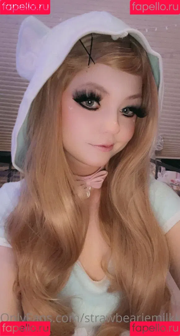 Strawwberrymilkkk Onlyfans Photo Gallery 
