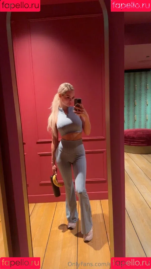 Elsadreamjean Onlyfans Photo Gallery 