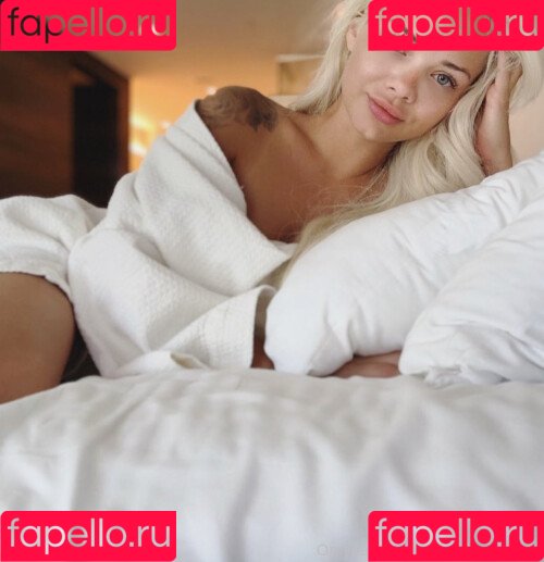 Elsadreamjean Onlyfans Photo Gallery 