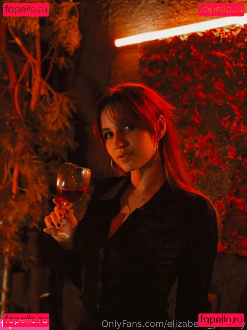 Elizabeth Yummy Onlyfans Photo Gallery 