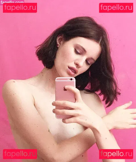 Arvida Bystrom Onlyfans Photo Gallery 