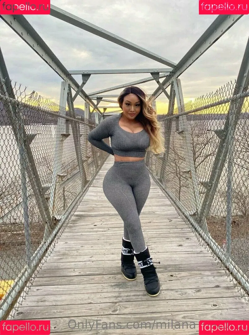 milana.natural Onlyfans Photo Gallery 