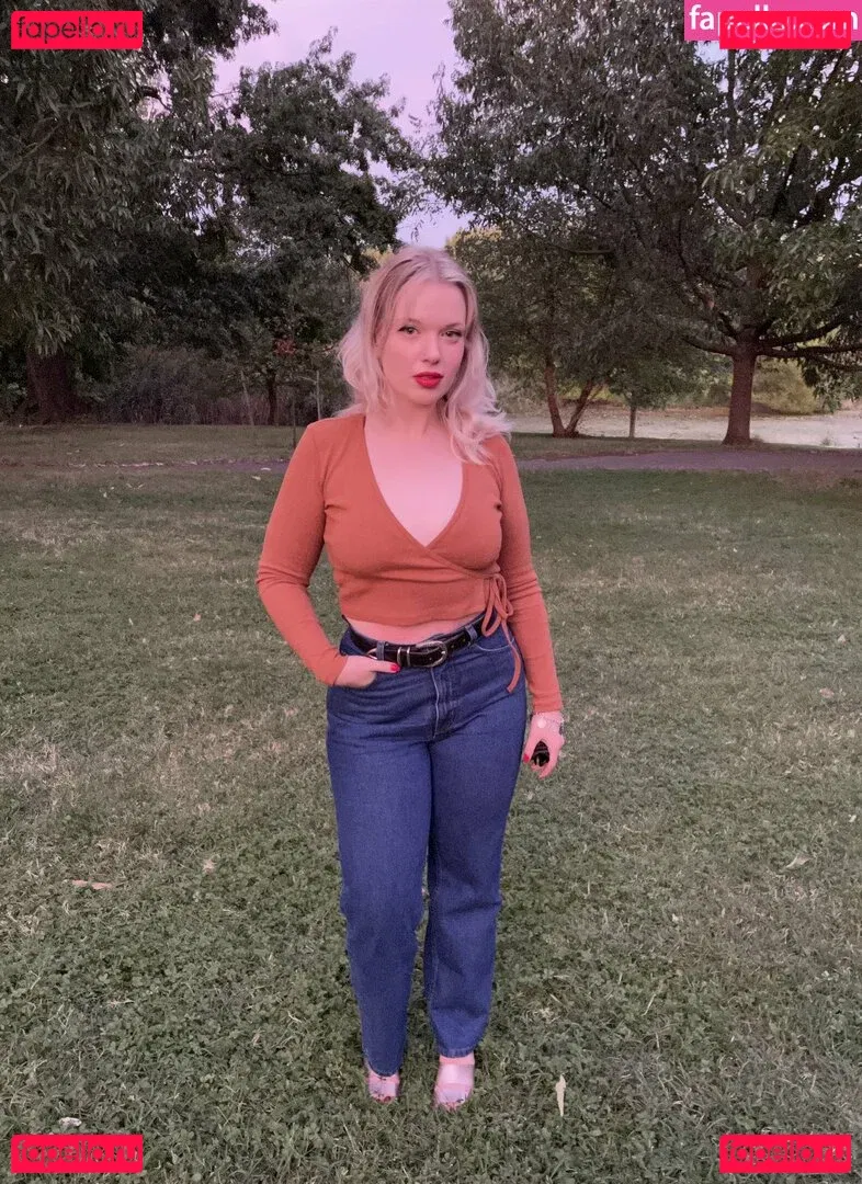 Goblin Shoes Onlyfans Photo Gallery 