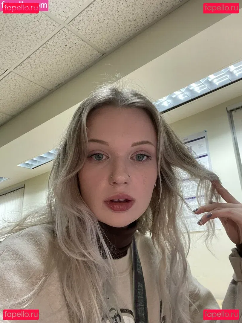 Goblin Shoes Onlyfans Photo Gallery 