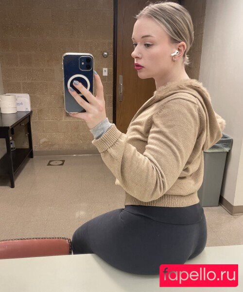 Goblin Shoes Nude Onlyfans Photo 27
