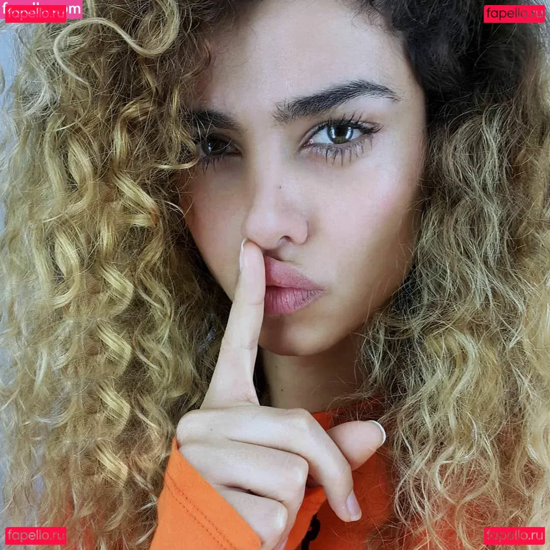 Amanda Chrishell Onlyfans Photo Gallery 