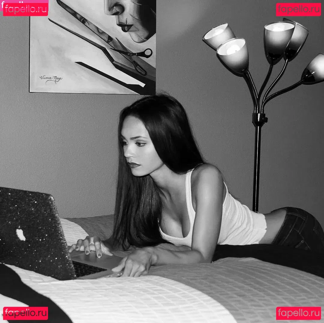 Tristin Mays Onlyfans Photo Gallery 