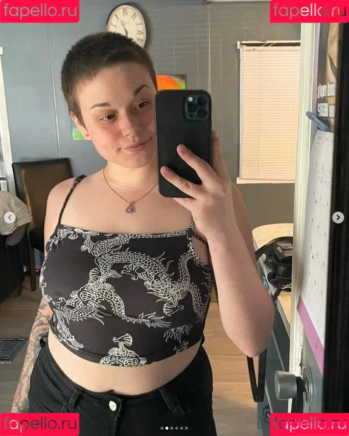 Skyeee_xx Onlyfans Photo Gallery 