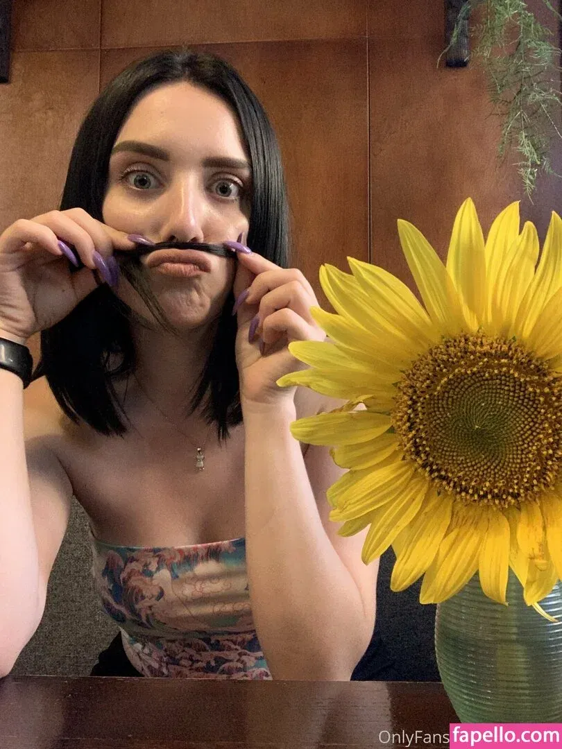 lilymae_01 Onlyfans Photo Gallery 