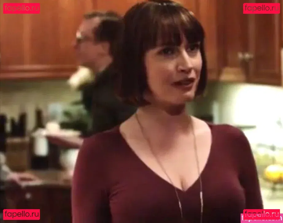 Julie Ann Emery Onlyfans Photo Gallery 