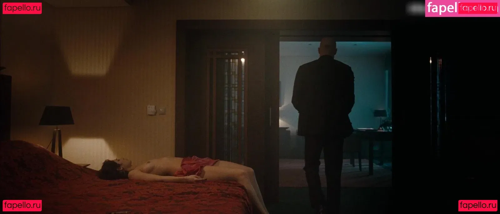 Olga Kurylenko Onlyfans Photo Gallery 