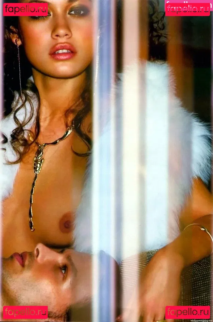 Olga Kurylenko Onlyfans Photo Gallery 