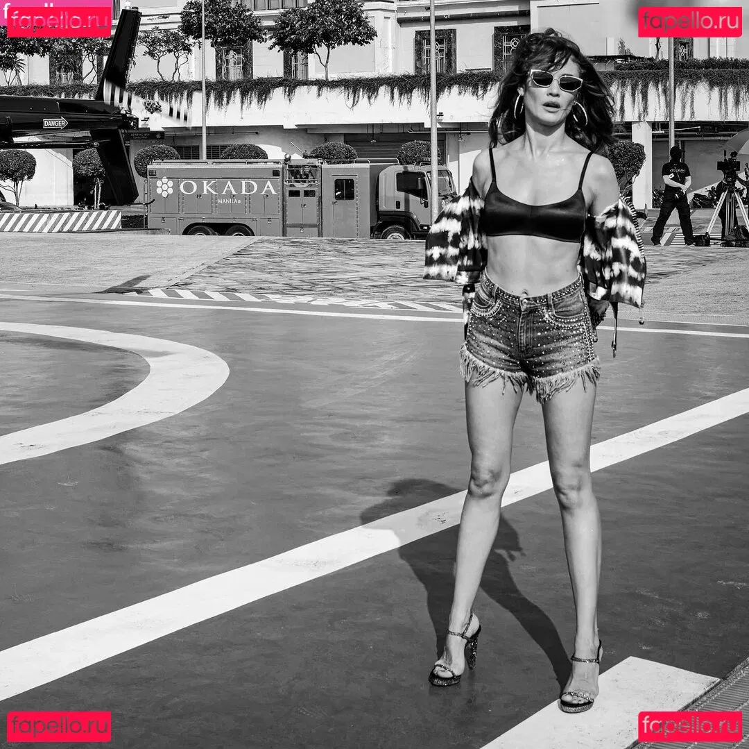 Olga Kurylenko Onlyfans Photo Gallery 