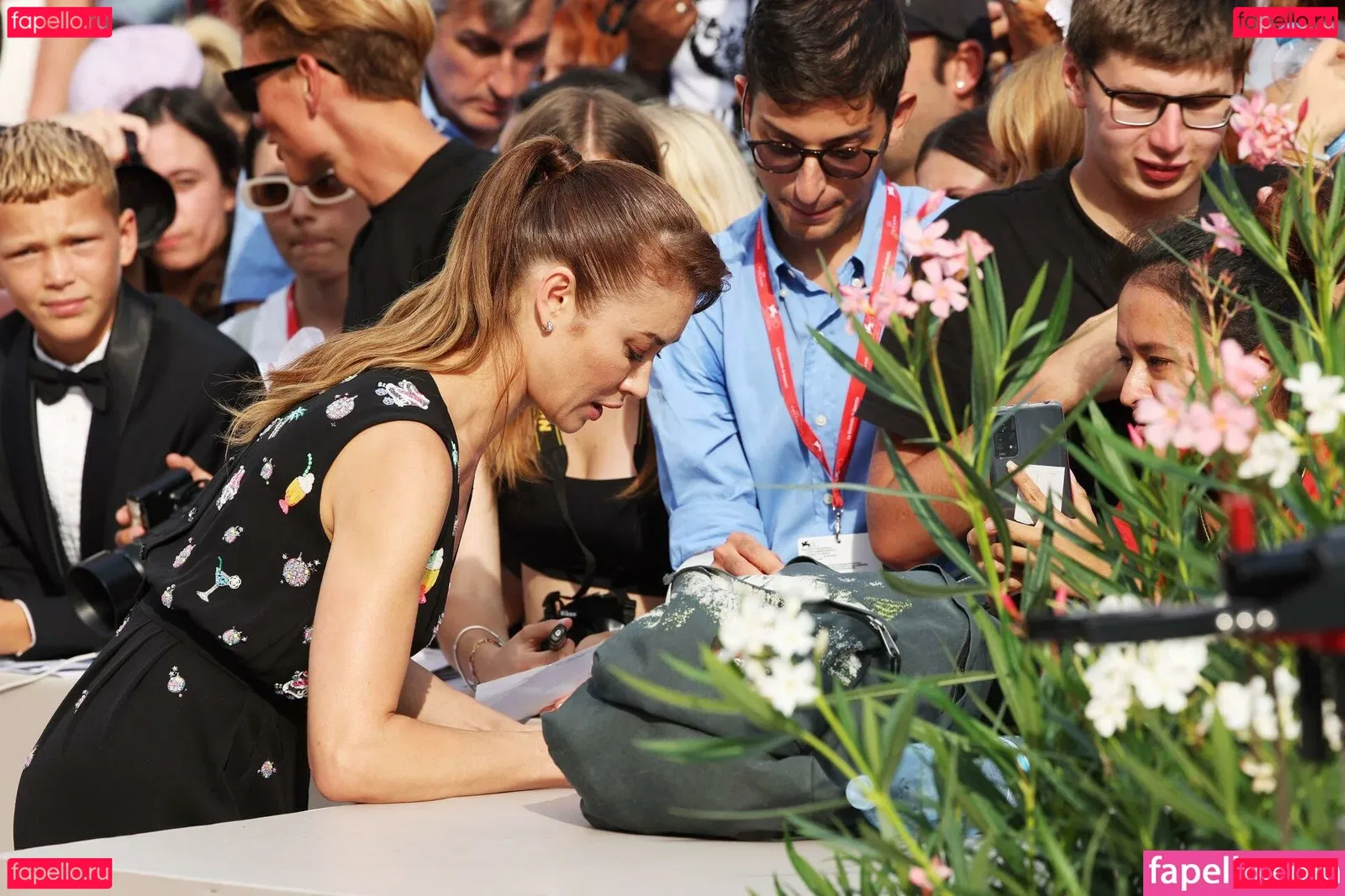 Olga Kurylenko Onlyfans Photo Gallery 