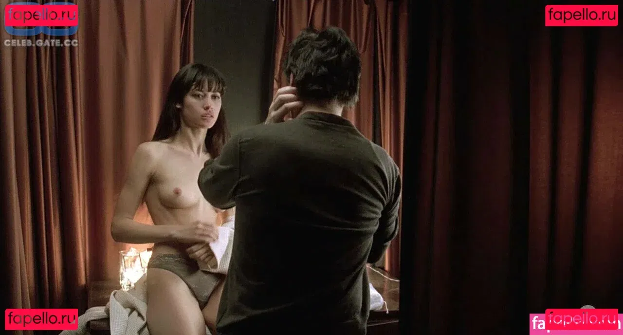 Olga Kurylenko Onlyfans Photo Gallery 