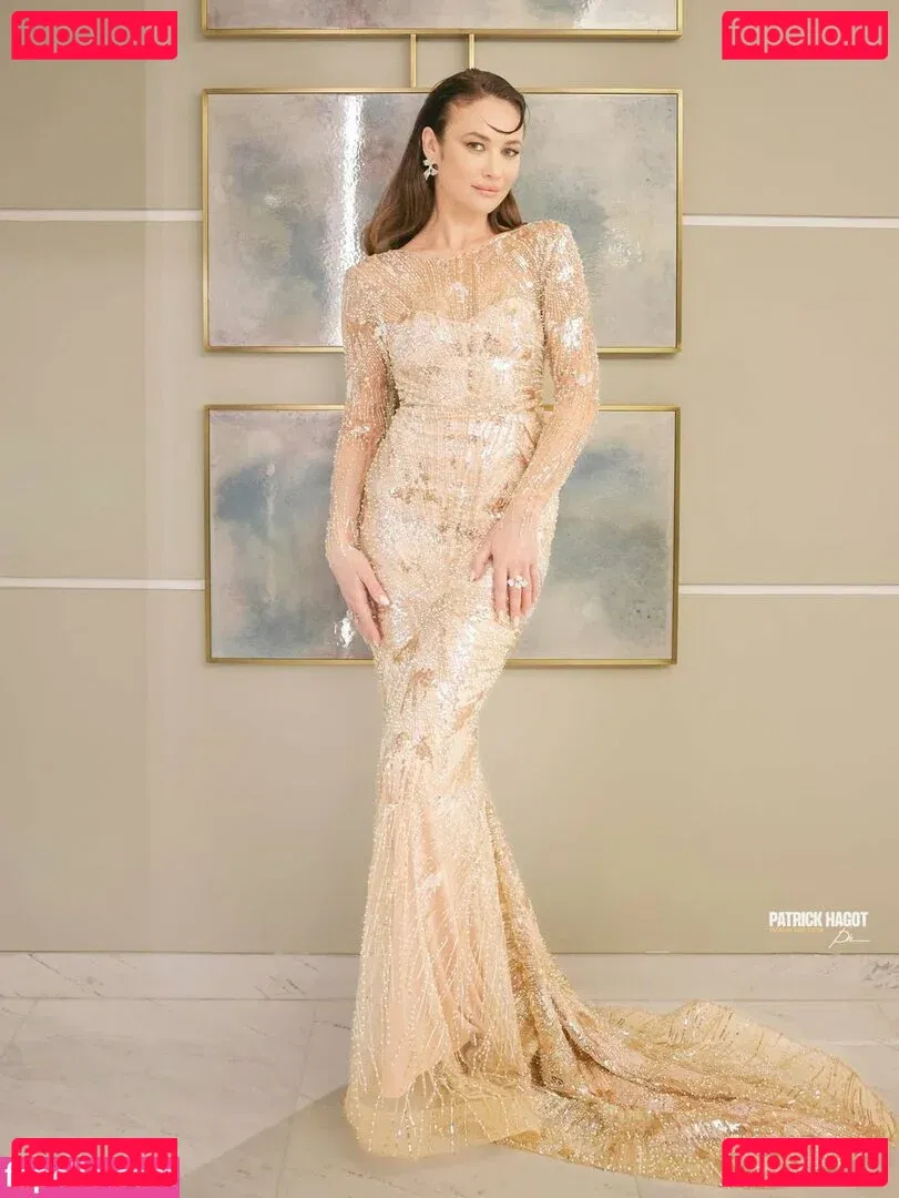 Olga Kurylenko Onlyfans Photo Gallery 