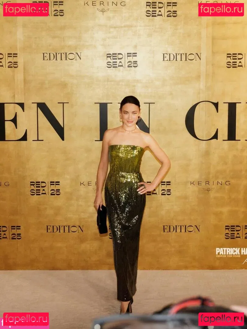 Olga Kurylenko Onlyfans Photo Gallery 