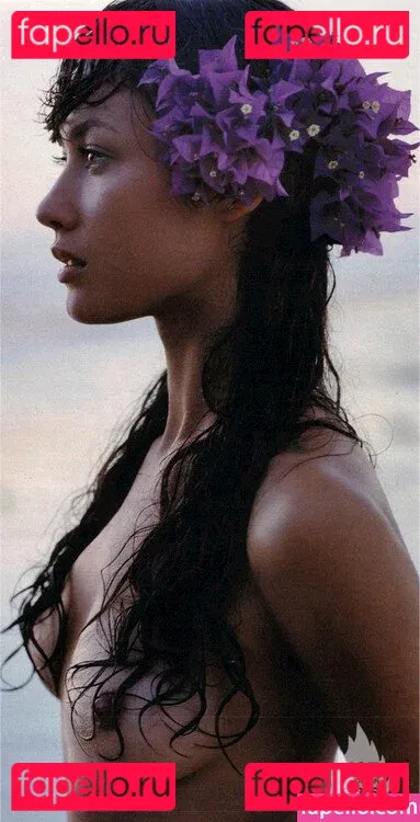 Olga Kurylenko Onlyfans Photo Gallery 