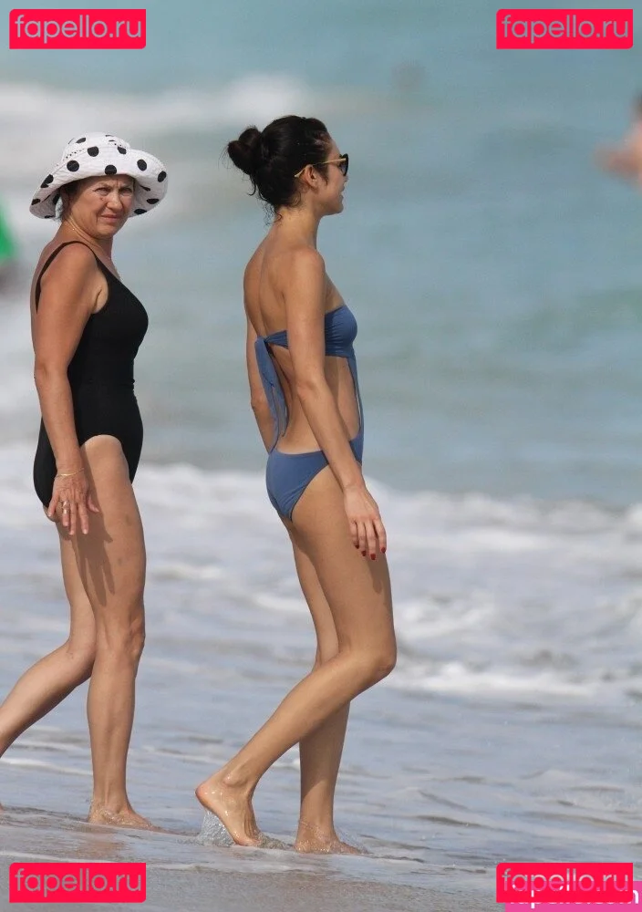 Olga Kurylenko Onlyfans Photo Gallery 