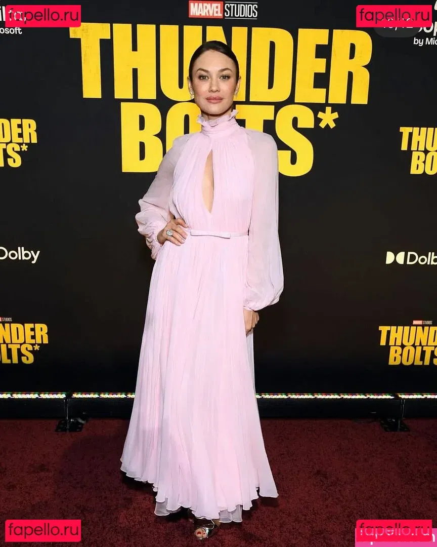 Olga Kurylenko Onlyfans Photo Gallery 