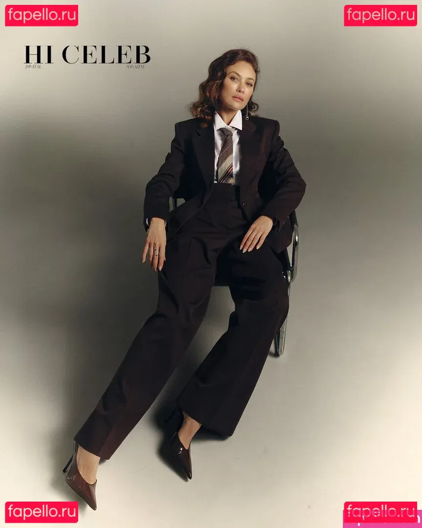 Olga Kurylenko Onlyfans Photo Gallery 