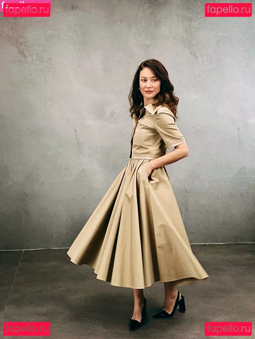 Olga Kurylenko Onlyfans Photo Gallery 