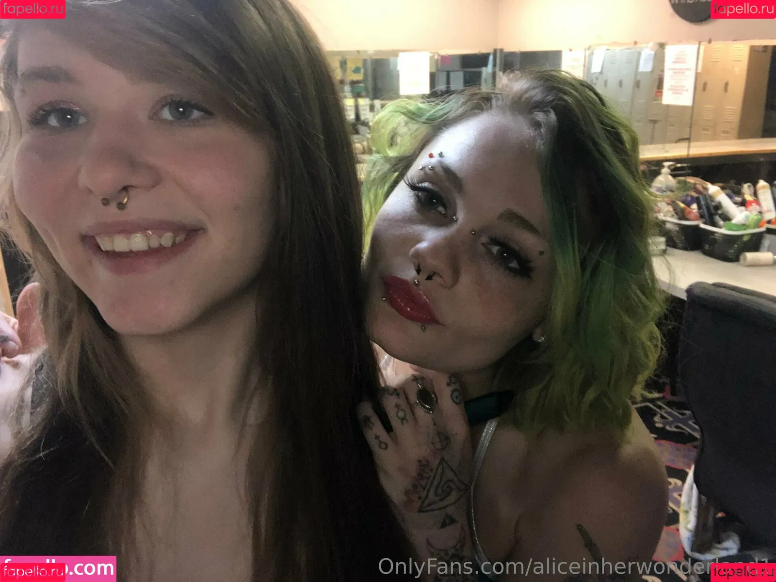 aliceinherwonderland1 Onlyfans Photo Gallery 