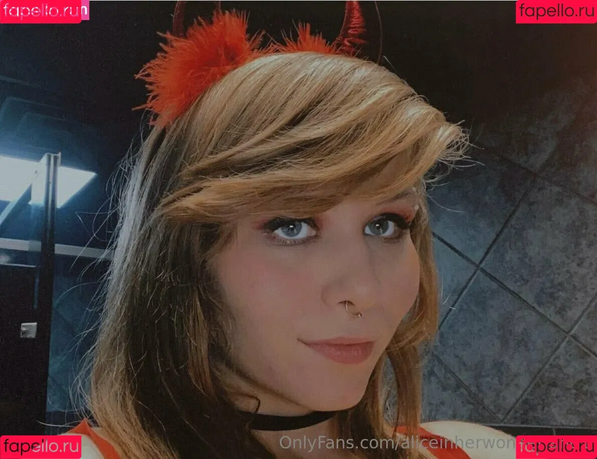 aliceinherwonderland1 Onlyfans Photo Gallery 