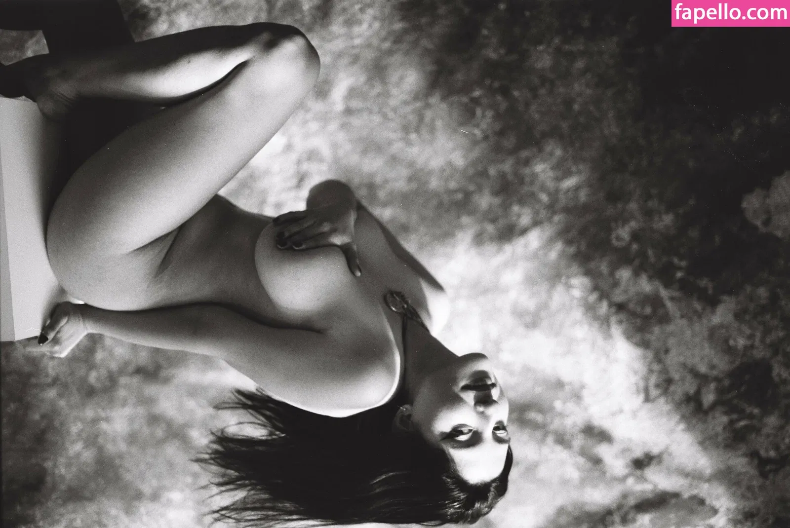 nadeleine Onlyfans Photo Gallery 