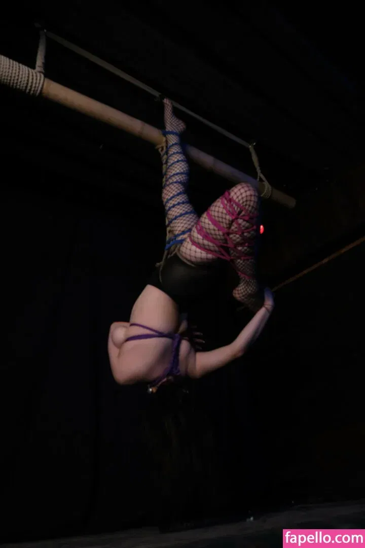 nadeleine Onlyfans Photo Gallery 