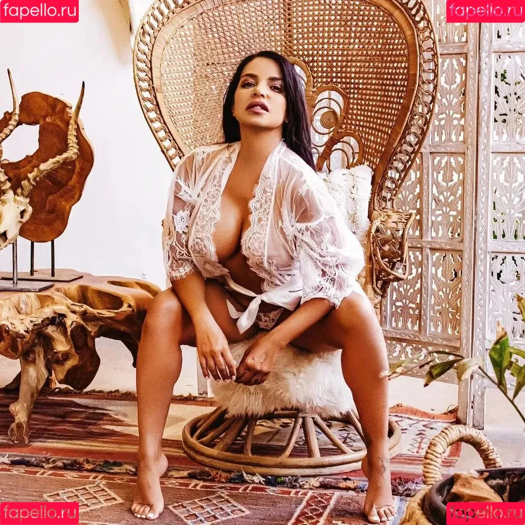 Vida Guerra Onlyfans Photo Gallery 