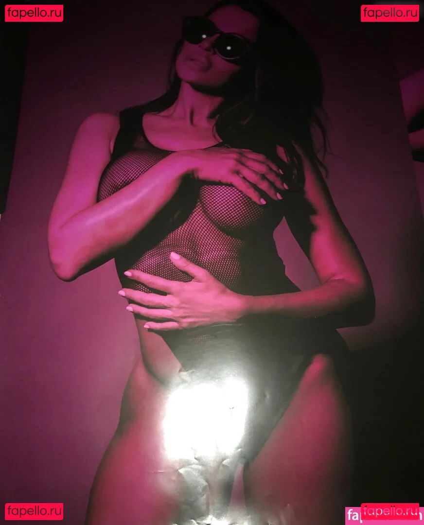 Vida Guerra Onlyfans Photo Gallery 