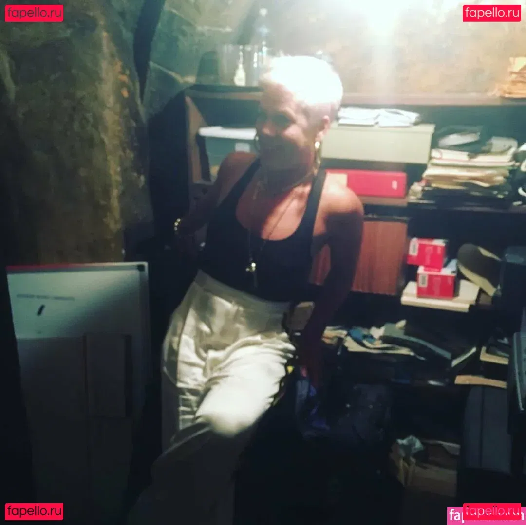 pinksuicide Onlyfans Photo Gallery 