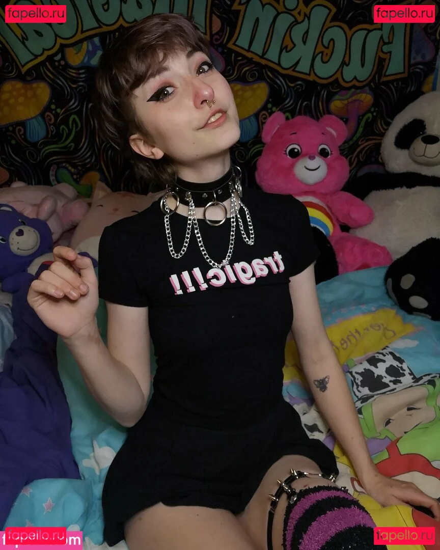 Emmanooodle Onlyfans Photo Gallery 