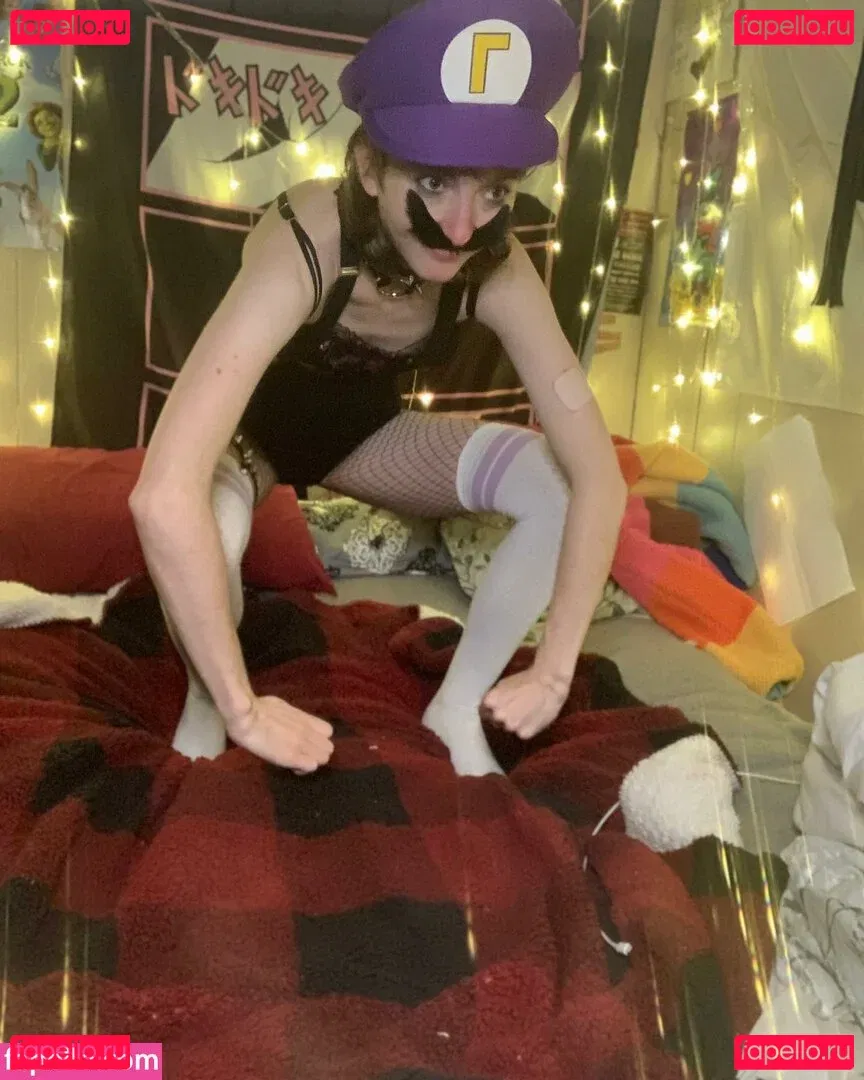 Emmanooodle Onlyfans Photo Gallery 