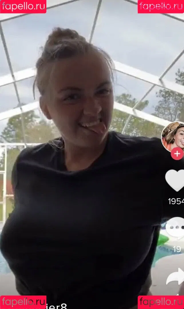 Raelyne Summeier Onlyfans Photo Gallery 