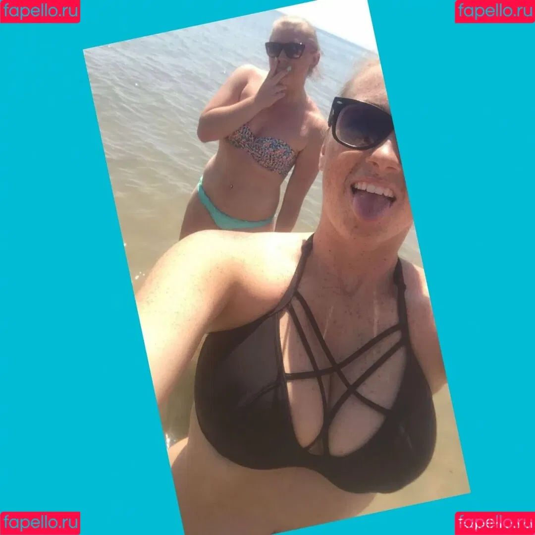Raelyne Summeier Onlyfans Photo Gallery 