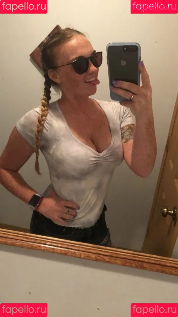 Raelyne Summeier Onlyfans Photo Gallery 