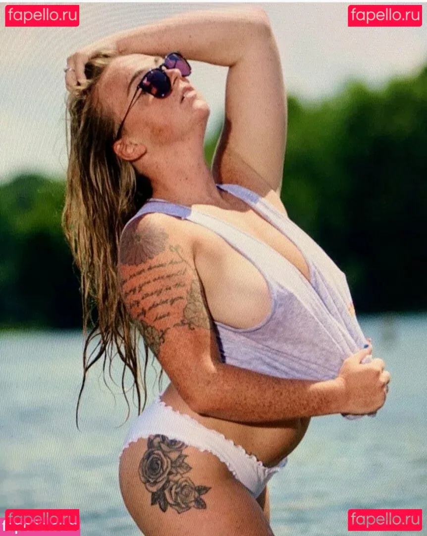 Raelyne Summeier Onlyfans Photo Gallery 