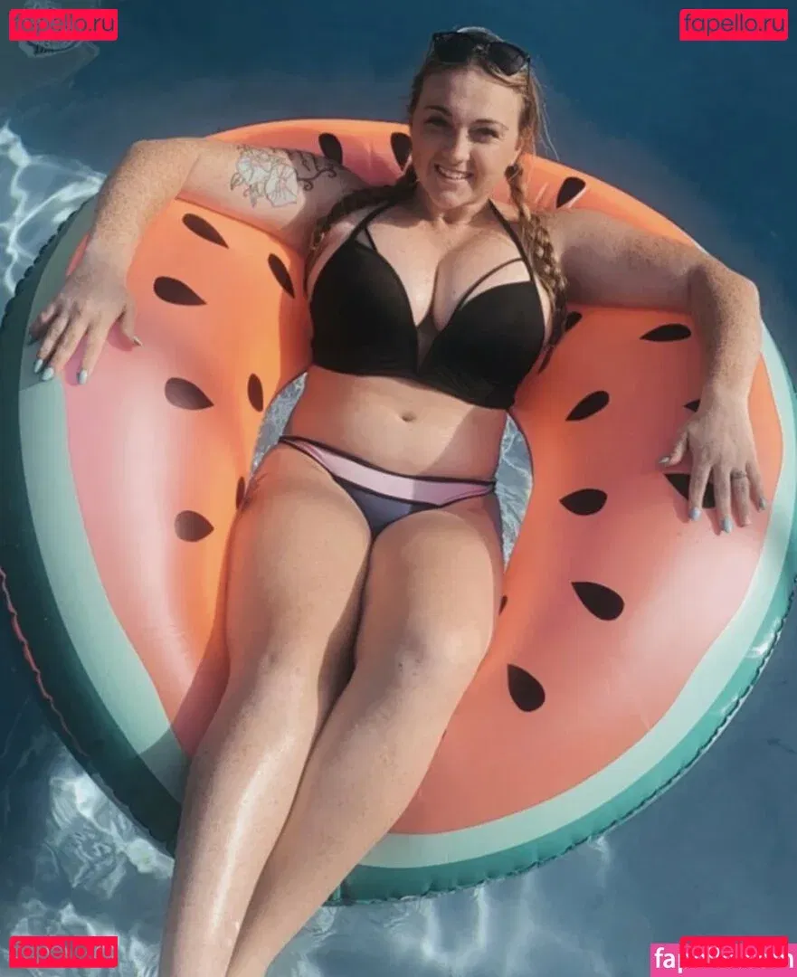 Raelyne Summeier Onlyfans Photo Gallery 