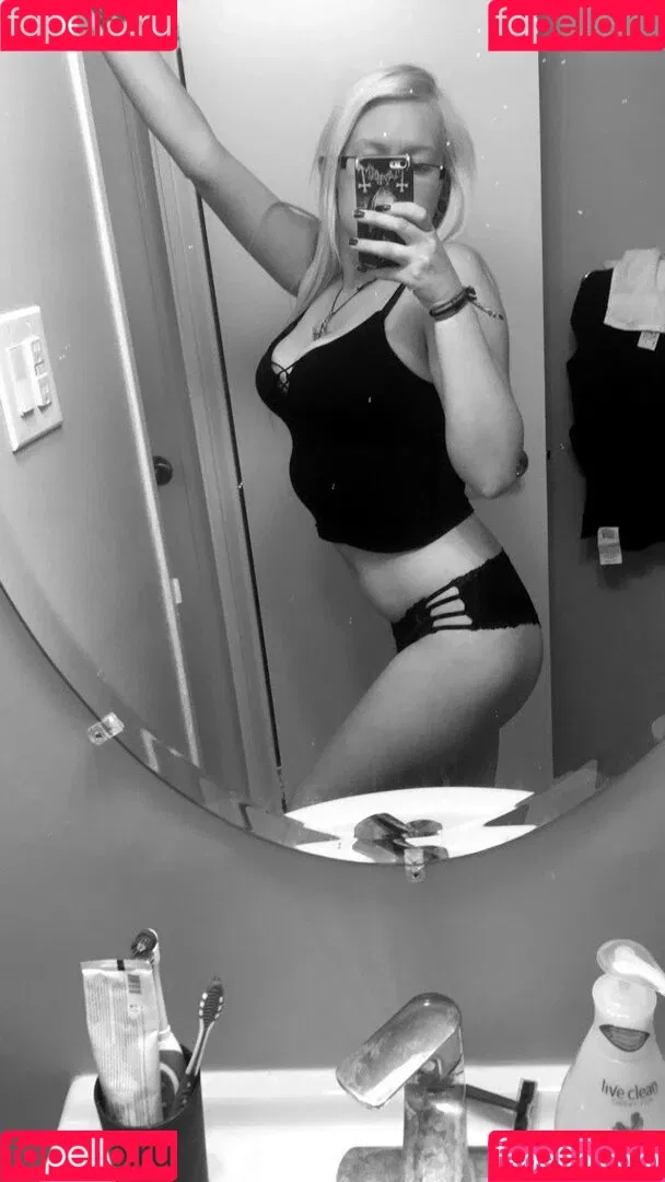 bellachelseafree Onlyfans Photo Gallery 