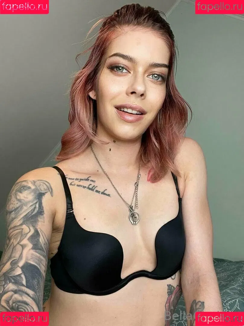 bellachelseafree Onlyfans Photo Gallery 