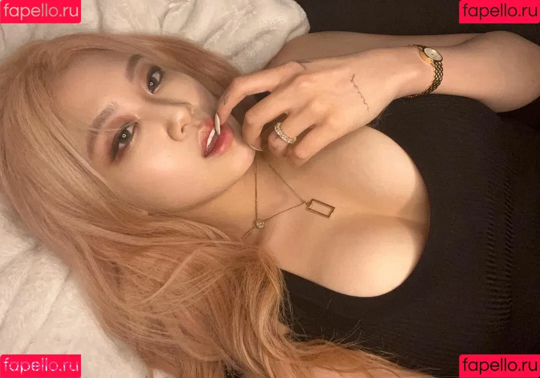 Allissa Shin Onlyfans Photo Gallery 