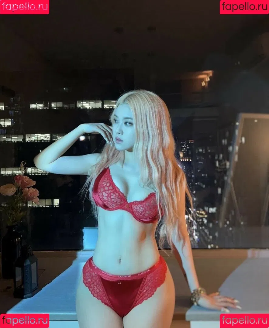 Allissa Shin Onlyfans Photo Gallery 